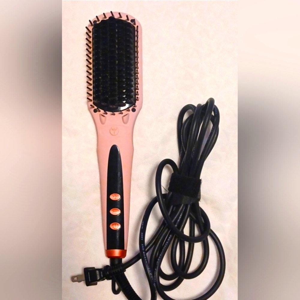 L'ange Le Vite Hair Straightening Brush 🥰